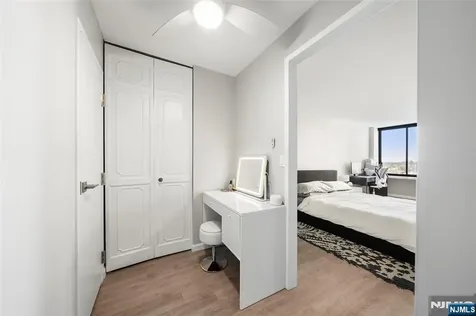 300 Winston Drive Cliffside Park NJ 07010