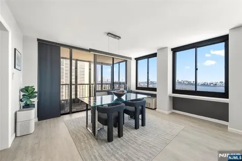 300 Winston Drive Cliffside Park NJ 07010