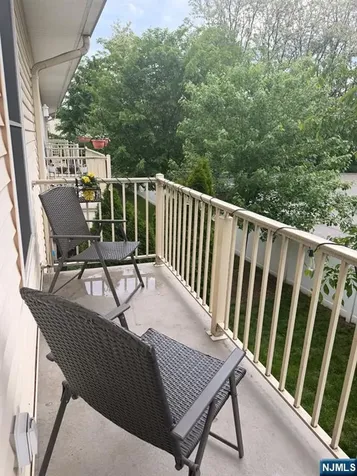 520 Victor Street Saddle Brook NJ 07663