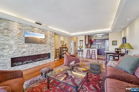 5 Horizon Road Fort Lee NJ 07024