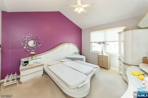 11 Fairchild Lane Wantage NJ 07461