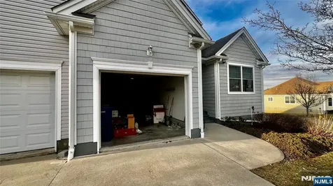 11 Fairchild Lane Wantage NJ 07461