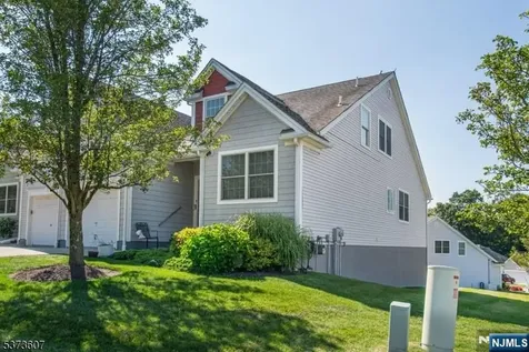 11 Fairchild Lane Wantage NJ 07461