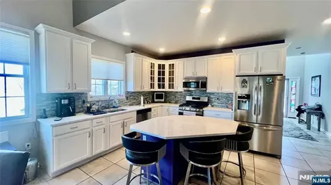 11 Fairchild Lane Wantage NJ 07461
