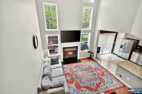 554 Adirondack Court Mahwah NJ 07430