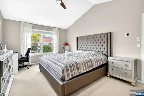 554 Adirondack Court Mahwah NJ 07430
