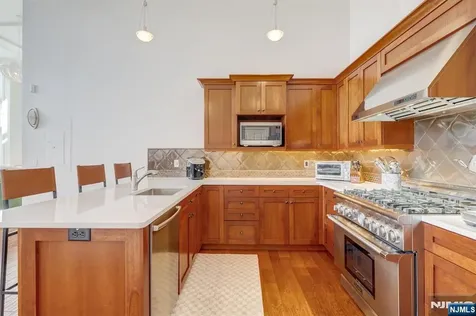 119 Walnut Street Montclair NJ 07042