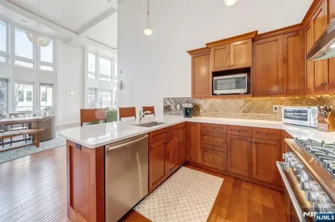 119 Walnut Street Montclair NJ 07042