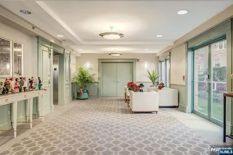 119 Walnut Street Montclair NJ 07042