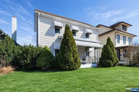 2557 Wh-mer Road Hamilton NJ 08619