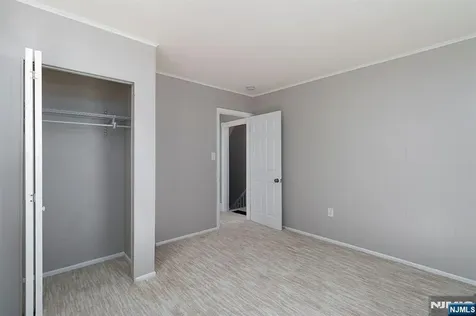 2557 Wh-mer Road Hamilton NJ 08619