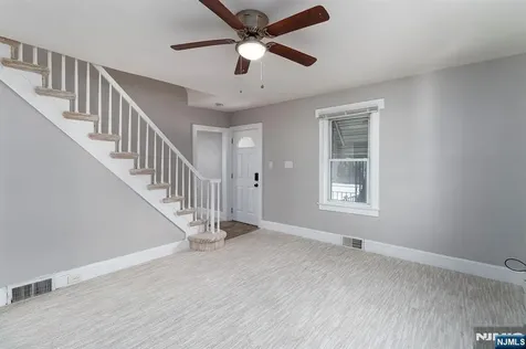 2557 Wh-mer Road Hamilton NJ 08619