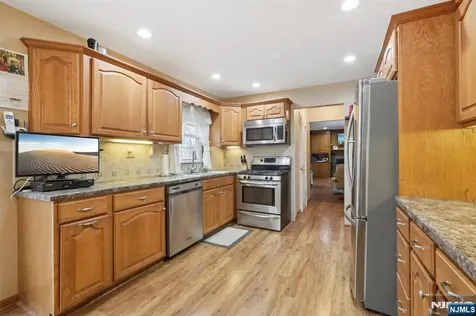 29 Joyce Drive Roxbury Township NJ 07876