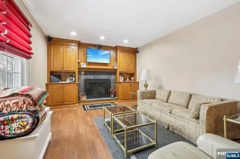 29 Joyce Drive Roxbury Township NJ 07876