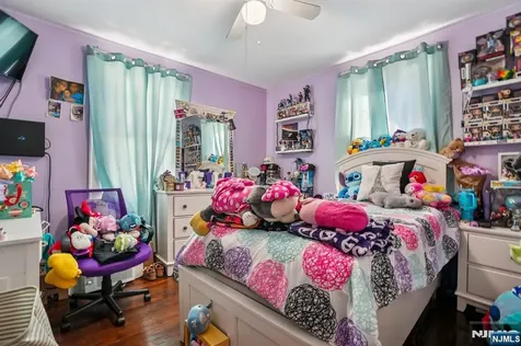 228 Totowa Road Totowa NJ 07512