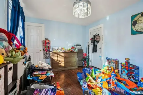 228 Totowa Road Totowa NJ 07512