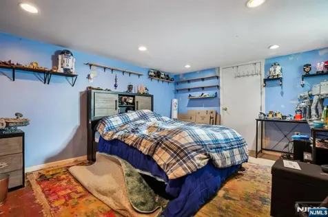 228 Totowa Road Totowa NJ 07512