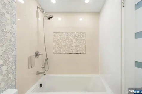 200 Winston Cliffside Park NJ 07010