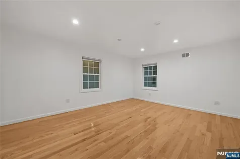 81 Fairmount Avenue Hackensack NJ 07601
