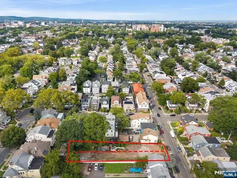 37 Grand Newark NJ 07106