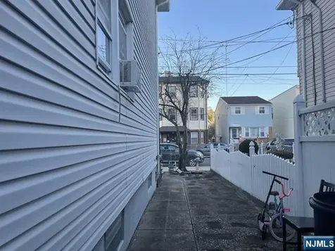 447 Elm Street Kearny NJ 07032