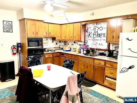 447 Elm Street Kearny NJ 07032