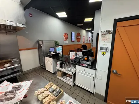 1600 E Saint Georges Avenue Linden NJ 07036