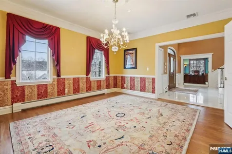 84 Walsh Drive Mahwah NJ 07430