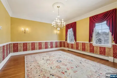 84 Walsh Drive Mahwah NJ 07430