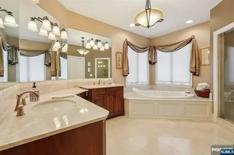 84 Walsh Drive Mahwah NJ 07430