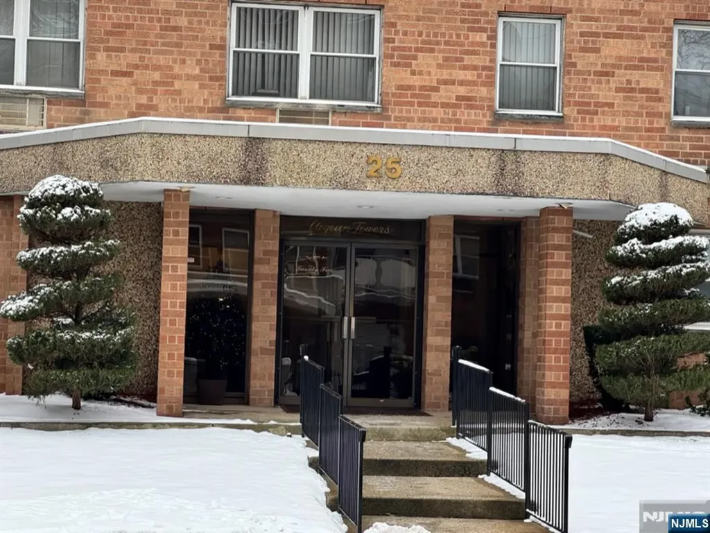 25 Jefferson Street Hackensack NJ 07601