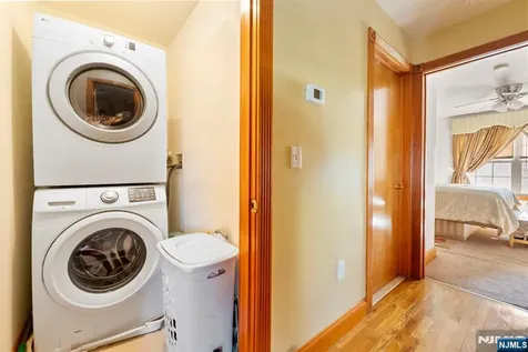 126 Amherst Street East Orange NJ 07018
