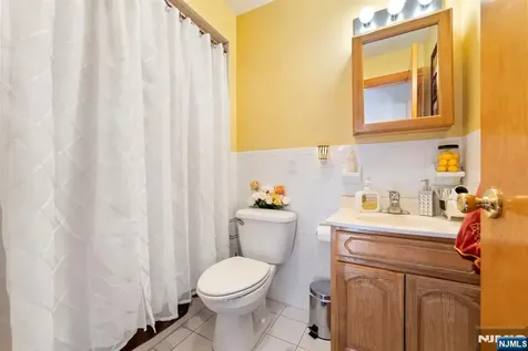 126 Amherst Street East Orange NJ 07018