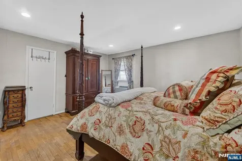 119 Dean Street Harrington Park NJ 07640