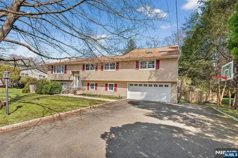 119 Dean Street Harrington Park NJ 07640