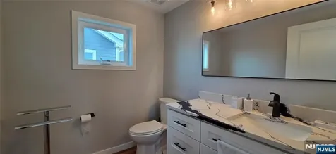 233 Dewey Drive Toms River NJ 08751