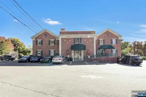 230 Sherman Avenue Glen Ridge NJ 07028