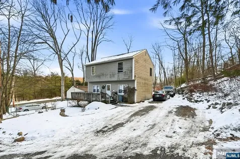 12 Quill Street West Milford NJ 07480