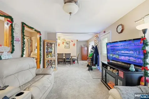 12 Quill Street West Milford NJ 07480