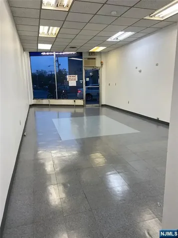 67 S Washington Avenue Bergenfield NJ 07621