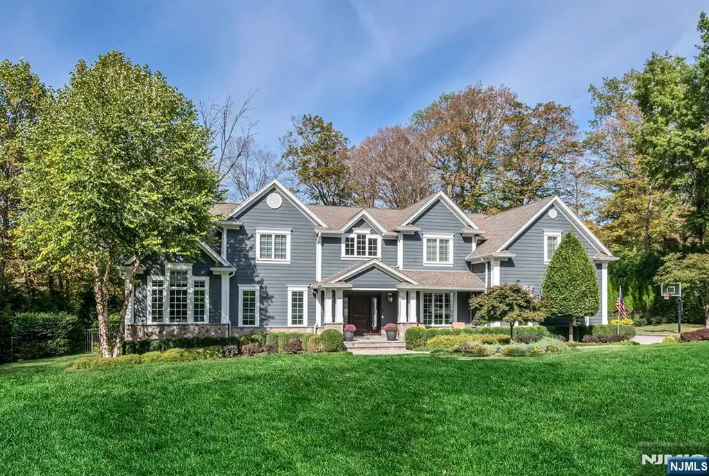 11 Aldbury Drive Upper Saddle River NJ 07458