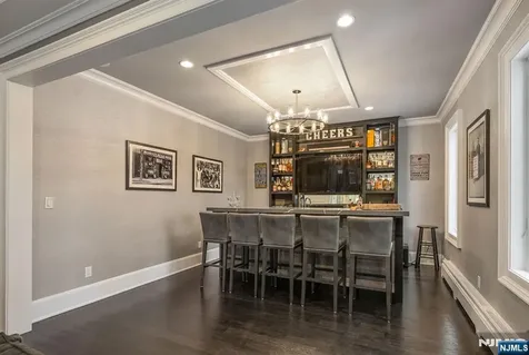 11 Aldbury Drive Upper Saddle River NJ 07458
