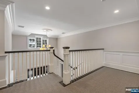 11 Aldbury Drive Upper Saddle River NJ 07458