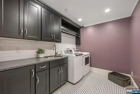 11 Aldbury Drive Upper Saddle River NJ 07458