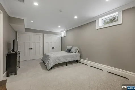 11 Aldbury Drive Upper Saddle River NJ 07458