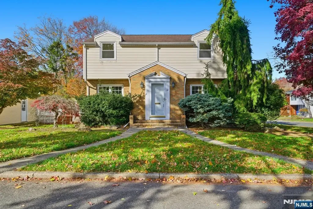 61 Rose Street Cresskill NJ 07626