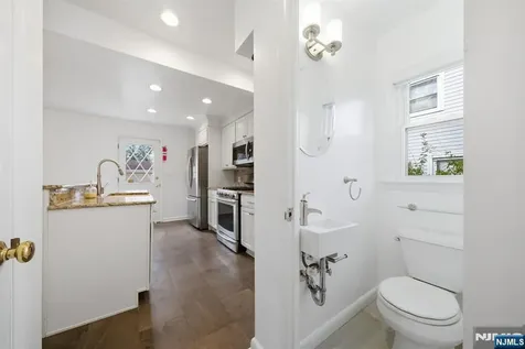 61 Rose Street Cresskill NJ 07626