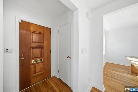 61 Rose Street Cresskill NJ 07626