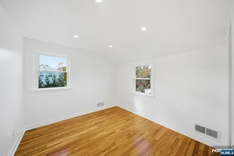 61 Rose Street Cresskill NJ 07626