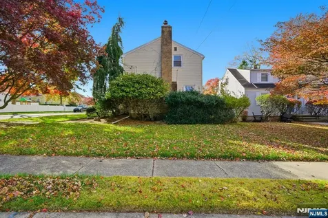 61 Rose Street Cresskill NJ 07626